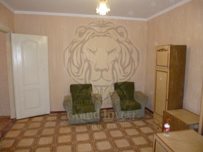 Двухкомнатная квартира возле парка.