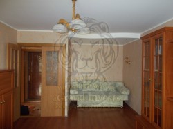 Однокомнатная квартира в хорошем кирпичном доме.