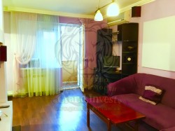 Двухкомнатная квартира с кухней-студией в районе Тропинки