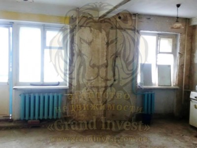 Однокомнатная квартира под ремонт.