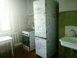 Недорогая 1-но комнатная квартира на Таврическом, в районе института усовершенствования учителей