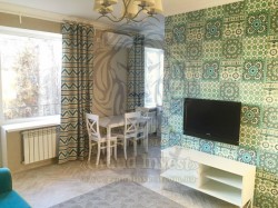 1-но комнатная на Площади Свободы