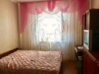 2-х комнатная квартира на 4-м Таврическом