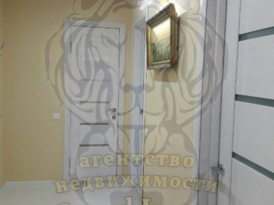 2-х комнатная  болгарка с евроремонтом в Центре