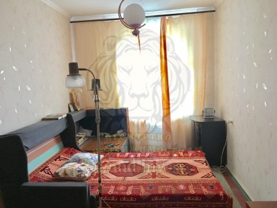 Трёхкомнатная квартира на ХБК.