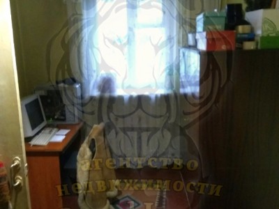 3 комнатная квартира в центре, на Ушакова