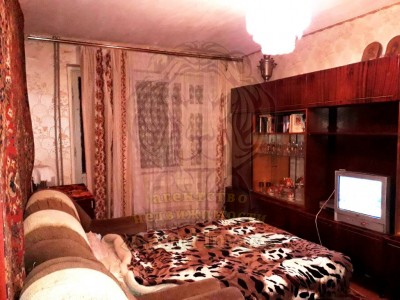 2  комнатная квартира на Таврическом