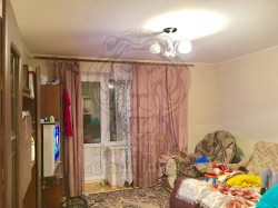 Продам 2-х  комнатную квартриру