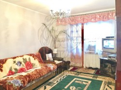 Двухкомнатная квартира по Ушакова.