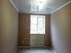 3 комнатная квартира с ремонтом на Хбк