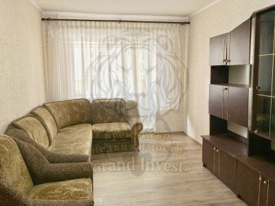 1-но комнатная квартира на 40 лет / Мира