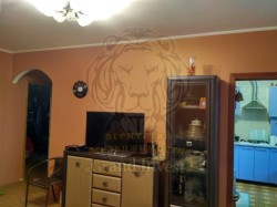 3-х комнатная  квартира на Таврическом. Автономное отопление