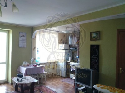 Продам 2-х комнатную квартиру в Центре