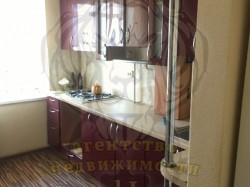 Продам 3 комнатную на шуменском.