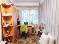 2-х комнатная по Кулика рядом с Фрешем средний этаж