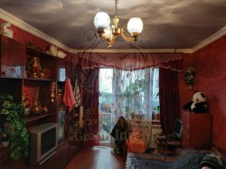 Продам 2-х комнатную квартиру на таврическом