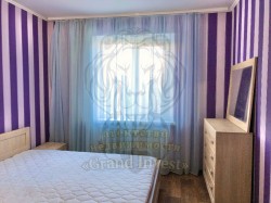 Двухкомнатная квартира на 3-м Таврическом.