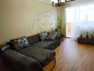 Продам 3-км кв с ремонтом  на Таврическом