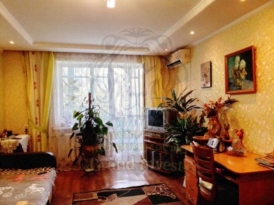 Недорого! 3-х комн. на ХБК (р-н Ла Вива), средний этаж.