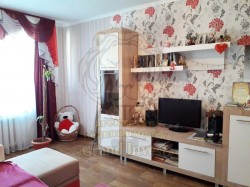 2-х комнатная в Центре по пр-ту Ушакова