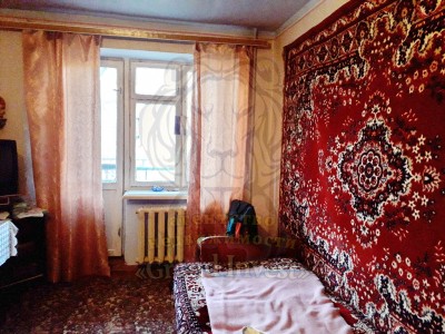 1-но комн. на ХБК, средний этаж