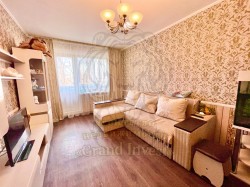 Трёхкомнатная квартира на Таврическом.