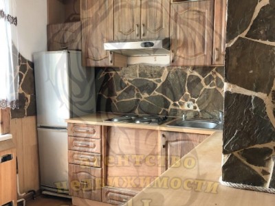 Двухкомнатная в кирпичном доме