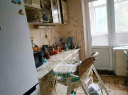 Продам 3-х комнатную квартиру на 4 Таврическом