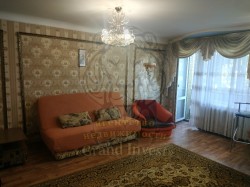 2- км квартира с ремонтом в Кирпиче Центр