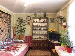 Комната на ХБК, 4/5