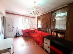 2-х комн. квартира Шуменский сред.этаж