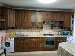 Продам 3-х комнатную квартиру на Таврическом