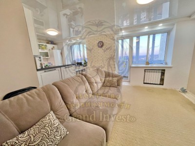 3-х ком. квартира на Таврическом