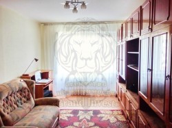 Двухкомнатная квартира по Лавренёва в районе рынка.